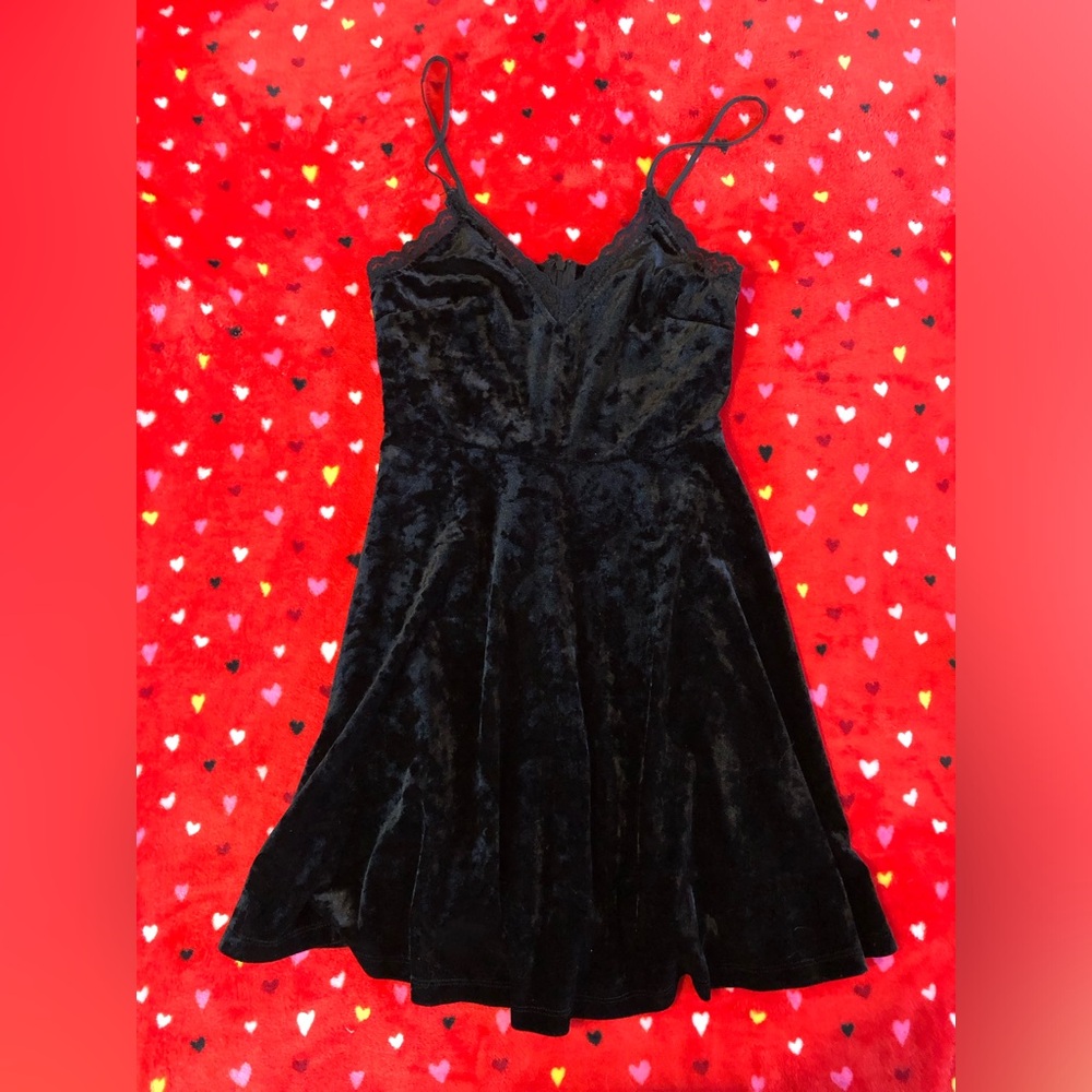 Elegant Black Velvet Dress